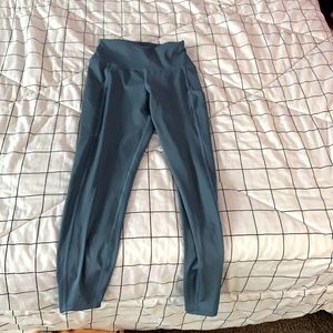 American eagle pants size:s